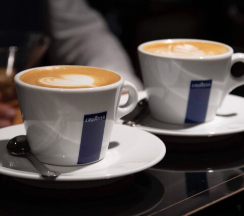 Koffie bij Cafetaria De Schakel